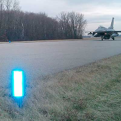 L-853 Heliport Retroreflective Markers AR-100